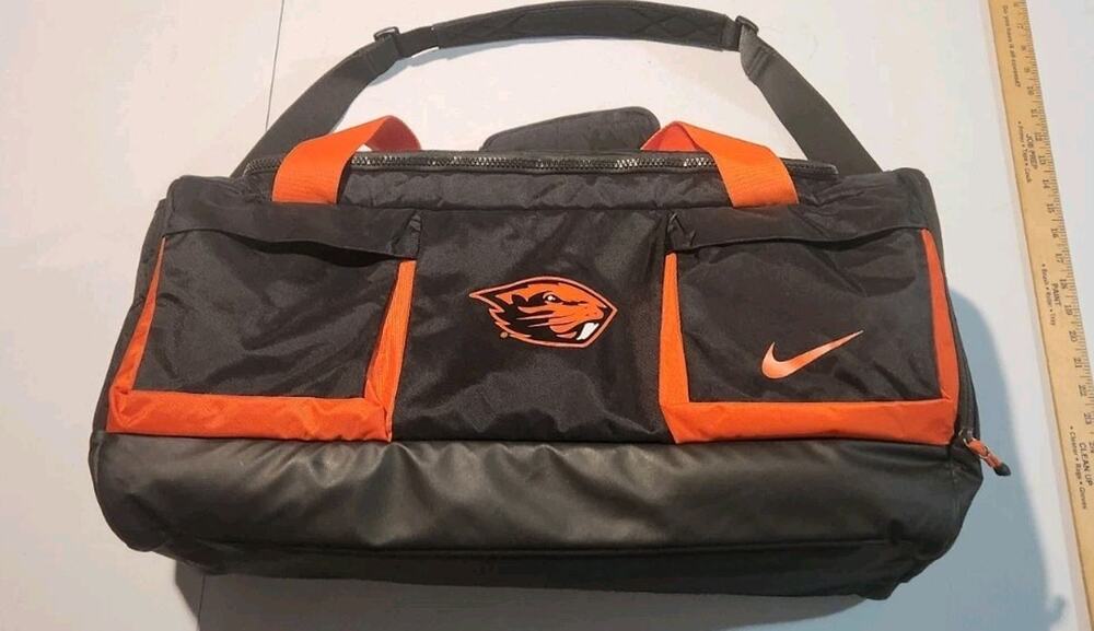 Nike Black And Orange Oregon State Duffel Bag With Beaver Great Condition